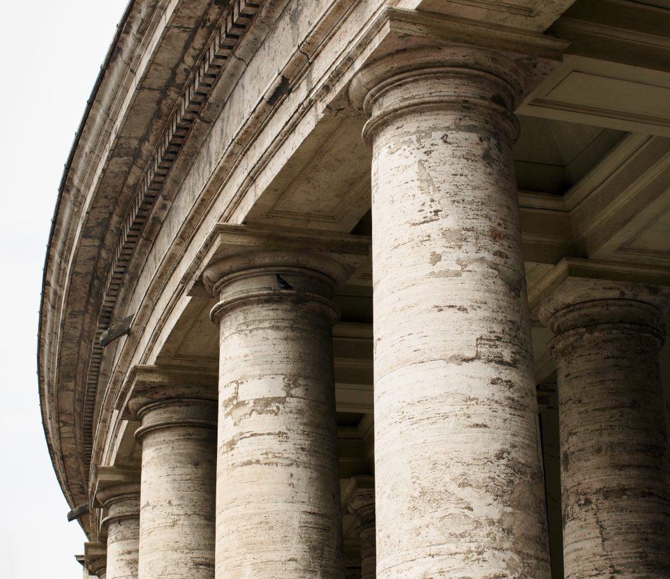 Marble columns of a California courthouse, where Black Diamond Law tries catastrophic injury cases